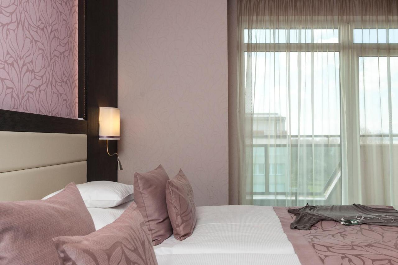 Hotel Wellamarin Zamardi